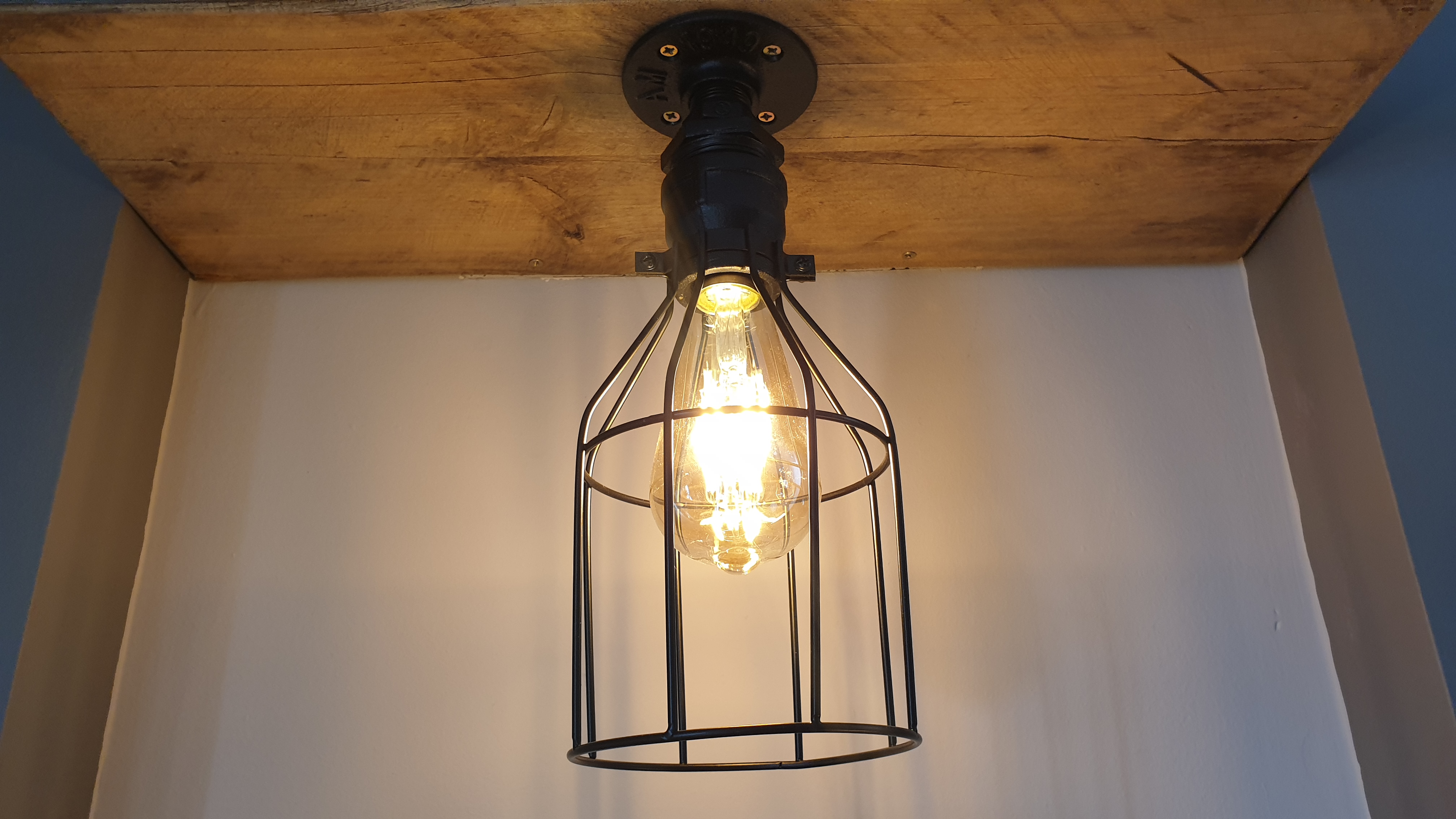Industrial Light fitting